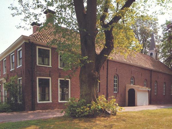 Oudesschans kerk en pastorie